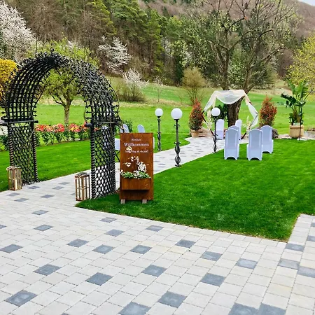 La Frontiera & Eventlocation - Idyllisch, Nah' Der Schweiz - Zum Rheinfall Bei Schaffhausen * Tengen