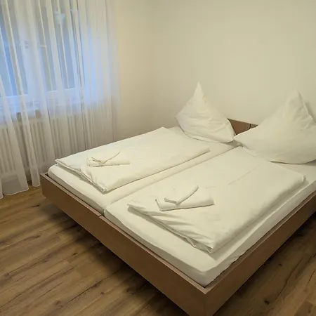 La Frontiera & Eventlocation - Idyllisch, Nah' Der Schweiz - Zum Rheinfall Bei Schaffhausen Hotel
