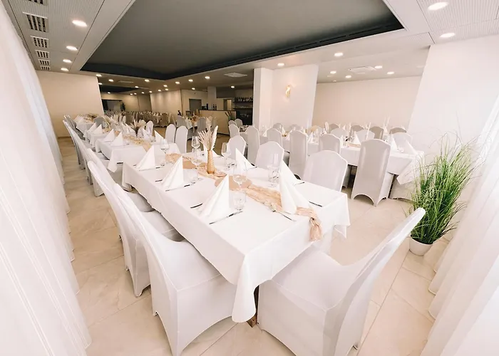 La Frontiera & Eventlocation - Idyllisch, Nah' Der Schweiz - Zum Rheinfall Bei Schaffhausen ホテル