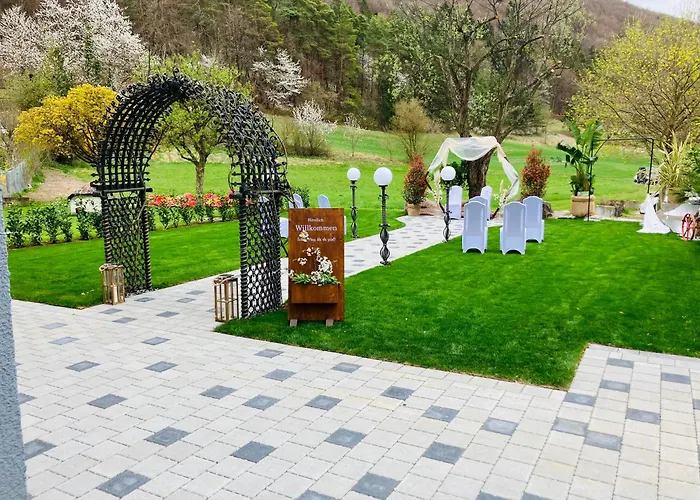 La Frontiera & Eventlocation - Idyllisch, Nah' Der Schweiz - Zum Rheinfall Bei Schaffhausen * Tengen