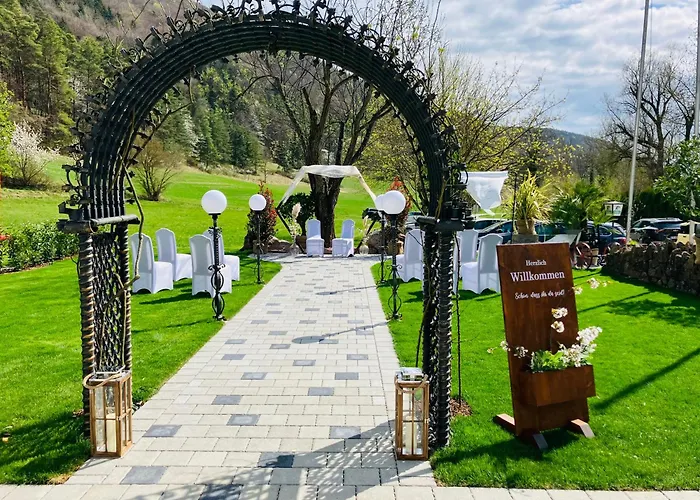 La Frontiera & Eventlocation - Idyllisch, Nah' Der Schweiz - Zum Rheinfall Bei Schaffhausen ホテル *