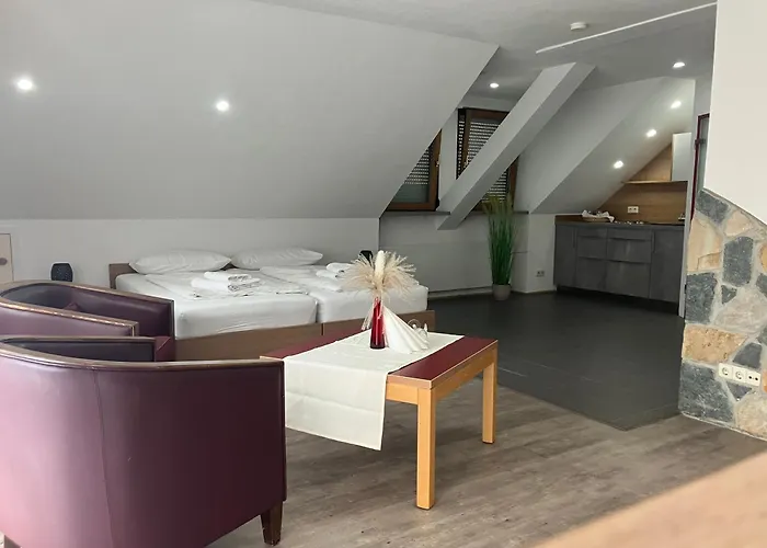 La Frontiera & Eventlocation - Idyllisch, Nah' Der Schweiz - Zum Rheinfall Bei Schaffhausen Tengen