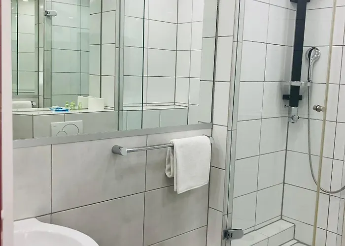 La Frontiera & Eventlocation - Idyllisch, Nah' Der Schweiz - Zum Rheinfall Bei Schaffhausen ホテル