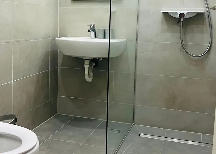 La Frontiera & Eventlocation - Idyllisch, Nah' Der Schweiz - Zum Rheinfall Bei Schaffhausen Tengen